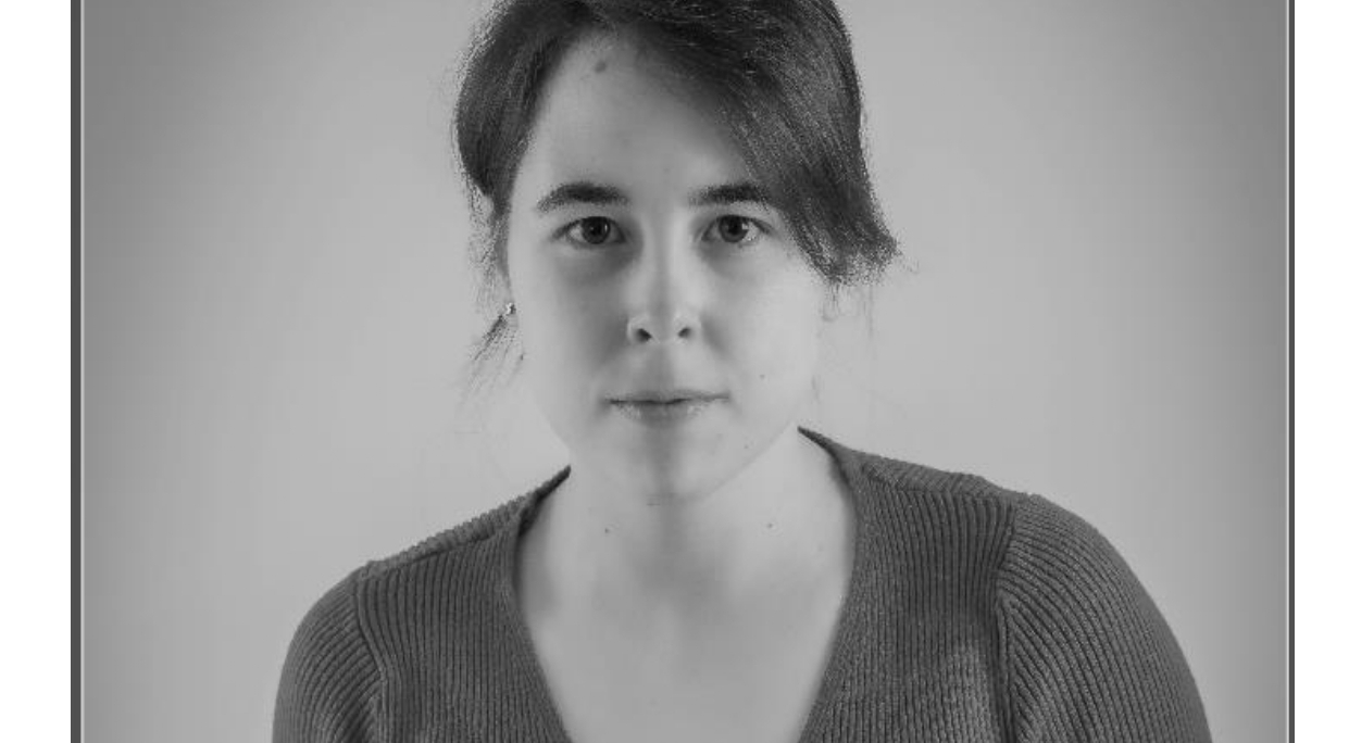 LA ESCRITORA MARÍA BURGOS LLEVA AL ESCENARIO SU OBRA 5677 ¿EN QUÉ SE PARECEN BURGOS Y NUEVA YORK?